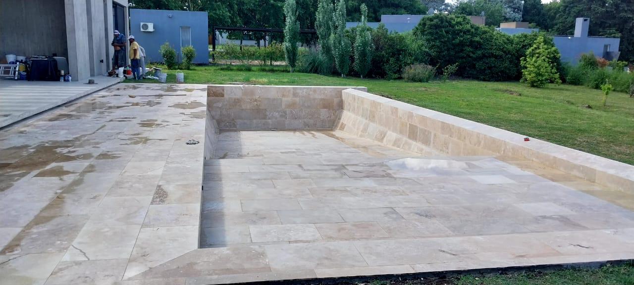Piscina 8