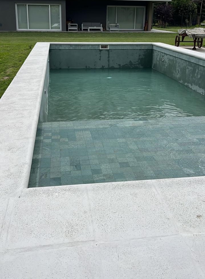 Piscina 12