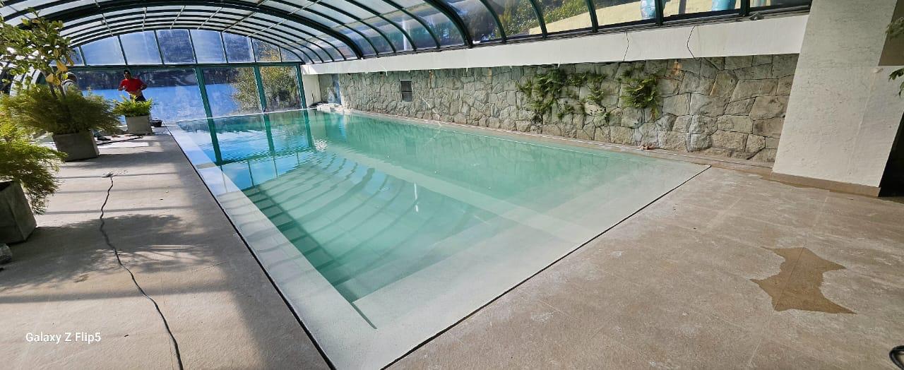 Piscina 18